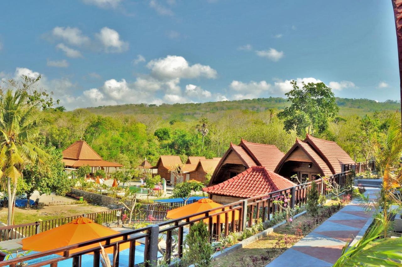 Surya Chandra Beach Bungalow Batununggul Екстериор снимка