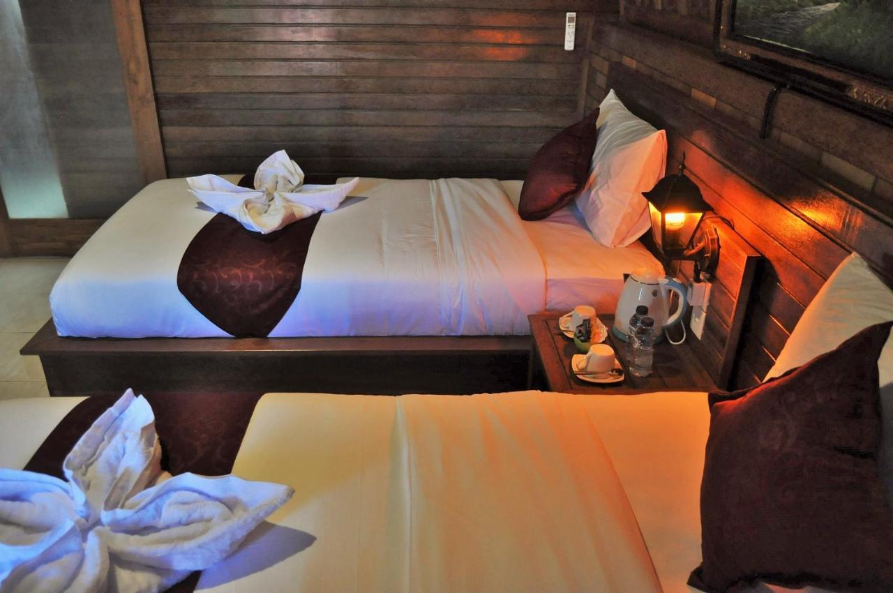 Surya Chandra Beach Bungalow Batununggul Екстериор снимка