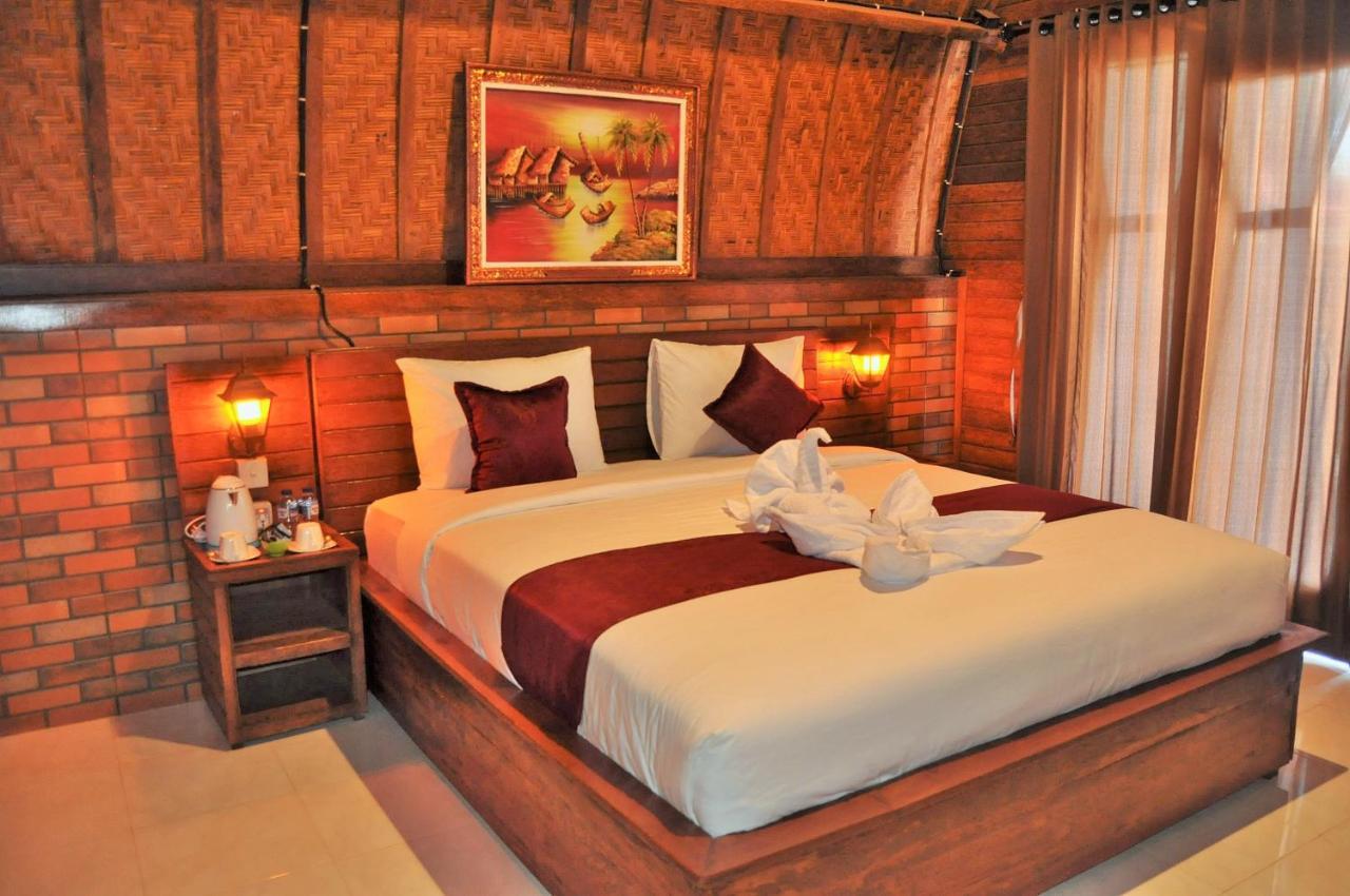 Surya Chandra Beach Bungalow Batununggul Екстериор снимка